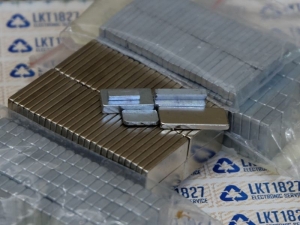 Báo giá Nam Châm Trắng - Nam Châm Đất Hiếm NdFeB (Loại hình chữ Nhật nhiều kích cỡ - Rectangle) mới 100%.