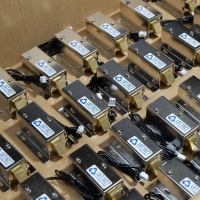 Chốt Cửa Điện, Chốt Điện Từ (Loại 24VDC)