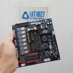 Mạch điều khiển máy Gắp Thú Taiwan có Relay bảo vệ và hỗ trợ màn hình LCD.