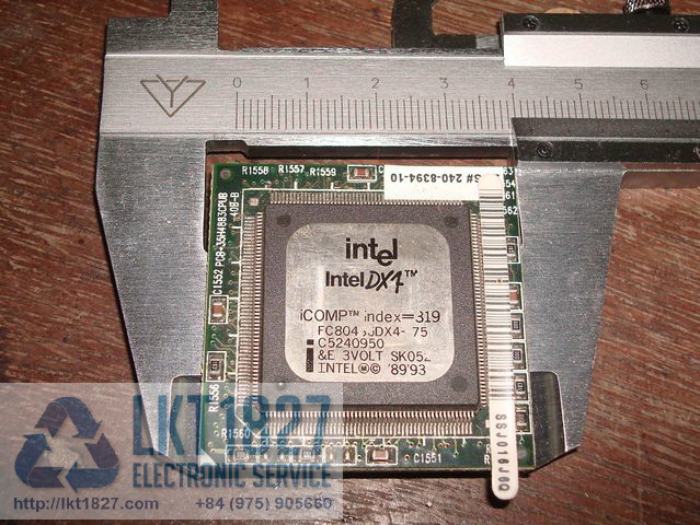CPU Intel 486 DX4.
