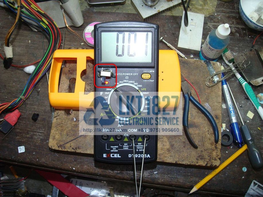 [Inside Device] Bên trong DMM DT9205 china và khắc phục nút nguồn.